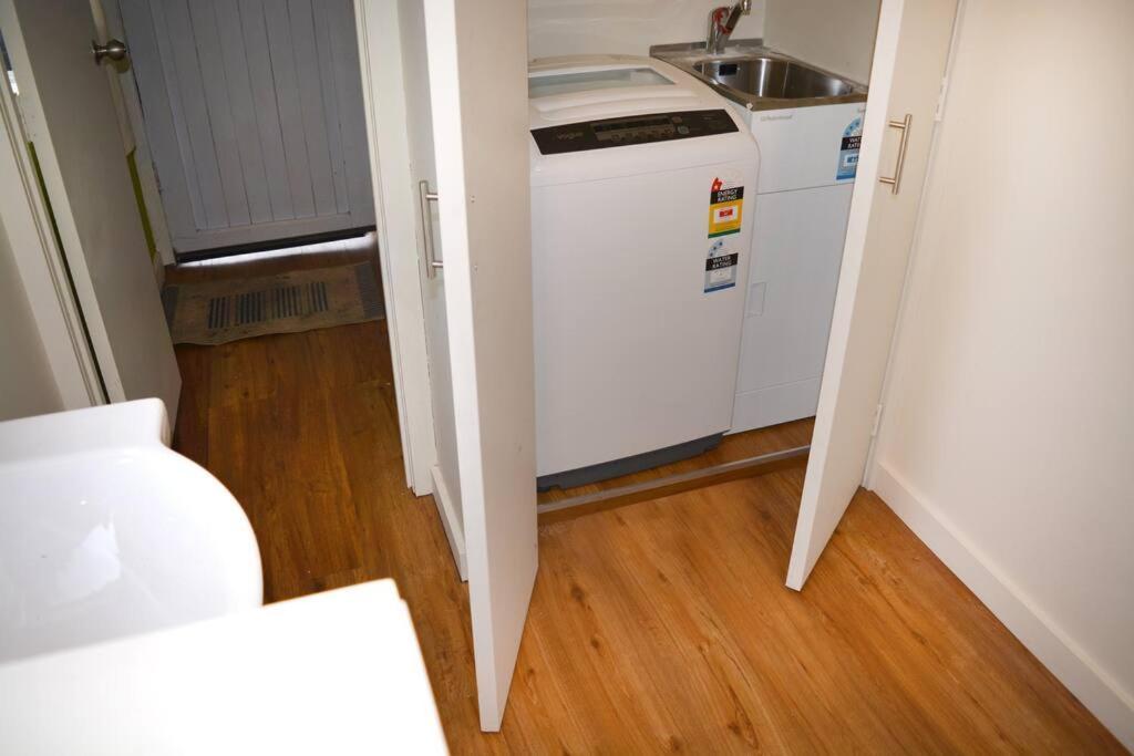 Riverlea Cottage - Cosy, Comfy, Quiet, Central 타우마루누이 외부 사진